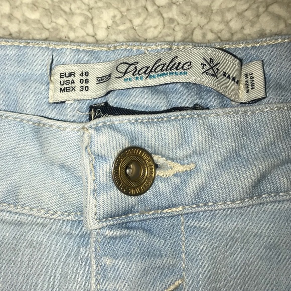 Zara Premium Wash TRF Jean Short-Shorts - Picture 4 of 4